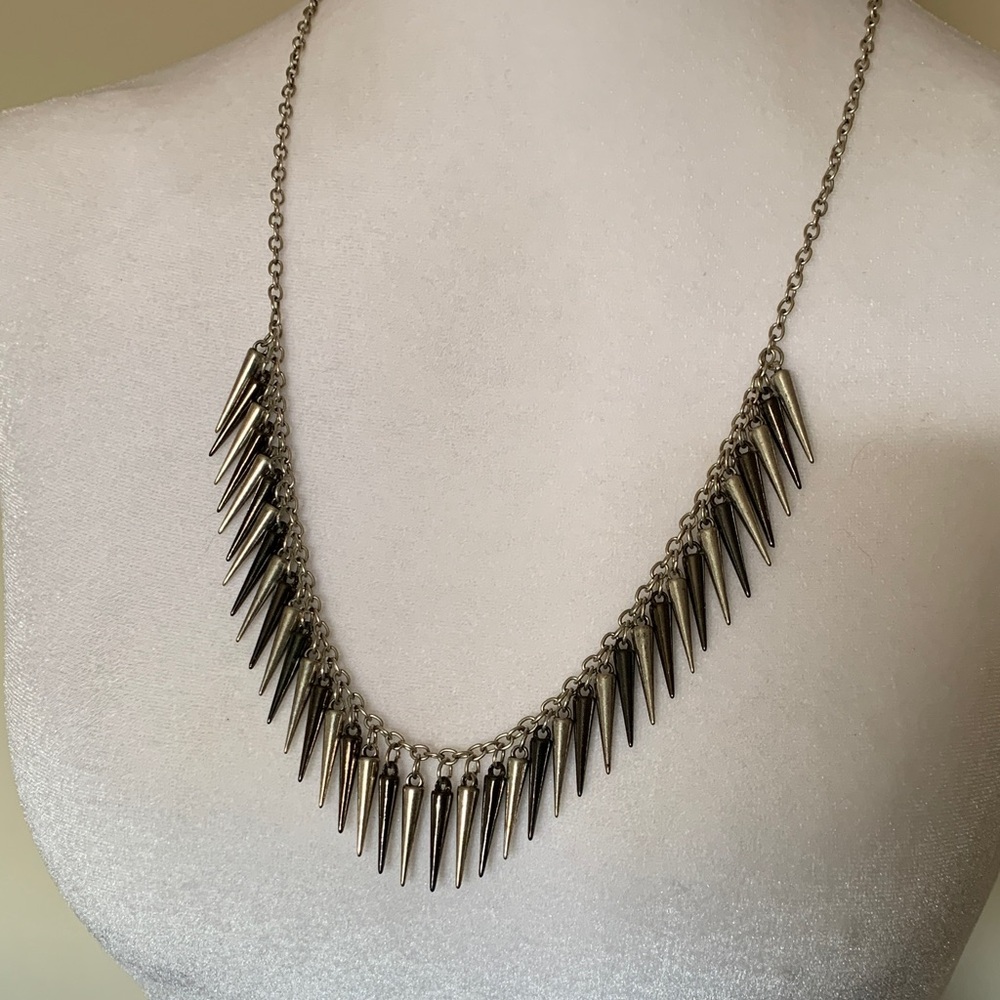 Elegant Silver Spike Necklace